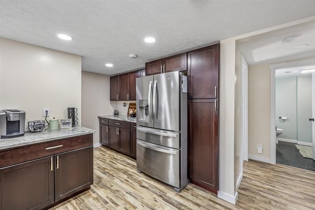 131 Vista Terrace, Muskegon, MI 49442