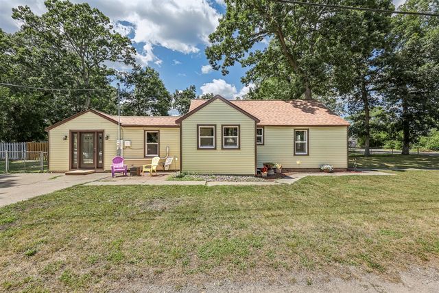 131 Vista Terrace, Muskegon, MI 49442