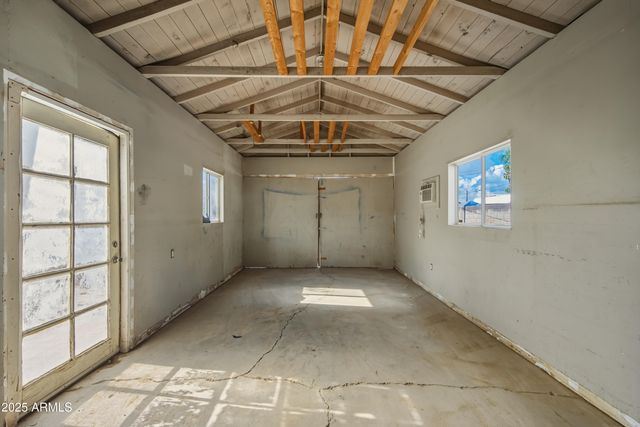 588 N WASHINGTON Street, Chandler, AZ 85225