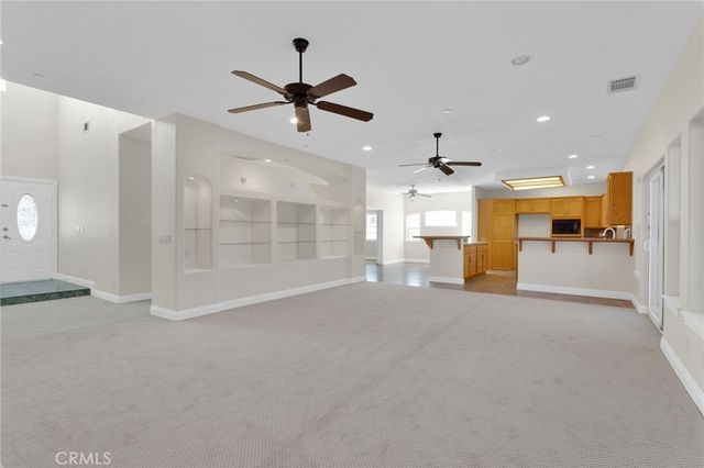 18064 Mariner, Victorville, CA 92395