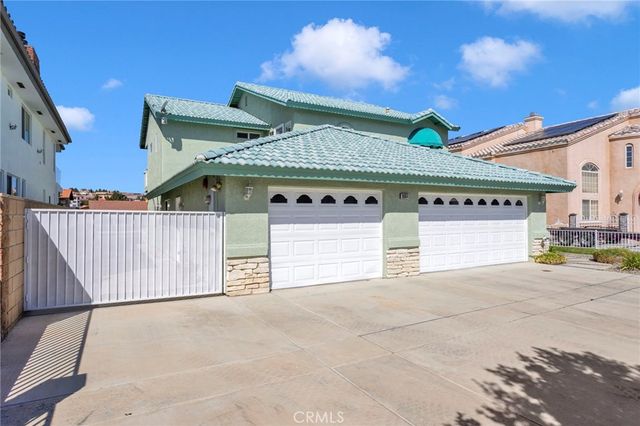 18064 Mariner, Victorville, CA 92395