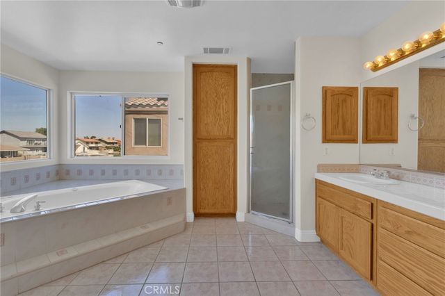 18064 Mariner, Victorville, CA 92395