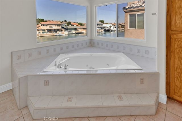 18064 Mariner, Victorville, CA 92395