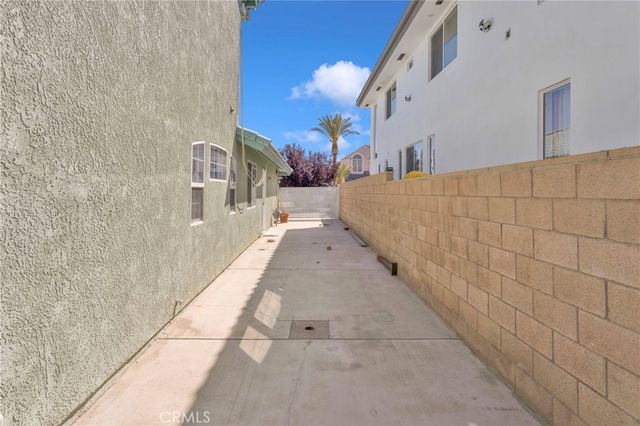 18064 Mariner, Victorville, CA 92395