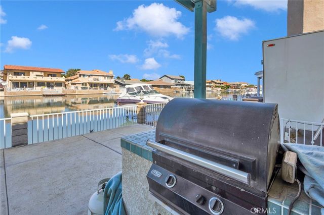 18064 Mariner, Victorville, CA 92395
