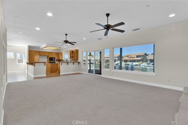 18064 Mariner, Victorville, CA 92395