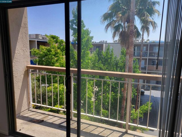 440 N Civic Dr 505, Walnut Creek, CA 94596