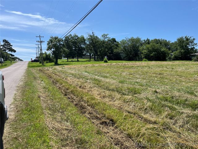 1st Street NW, Kingston, OK 73439