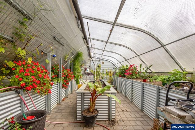 15924 Jackpine Rd, La Pine, OR 97739