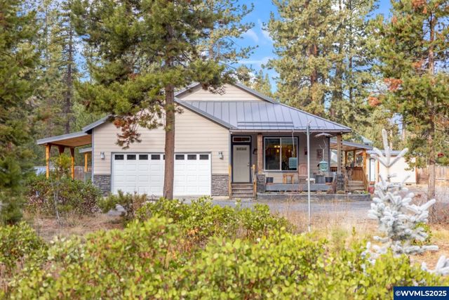 15924 Jackpine Rd, La Pine, OR 97739