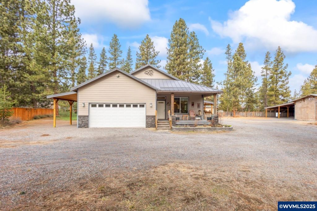 15924 Jackpine Rd, La Pine, OR 97739