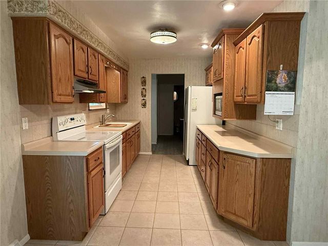 204 CENTER STREET, Masontown, PA 15461