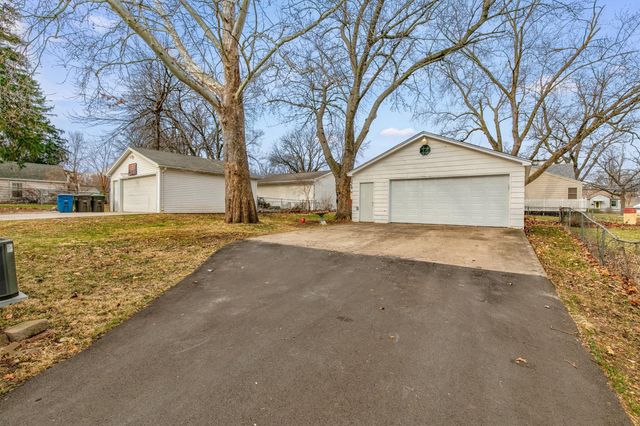 1734 45th Street, Des Moines, IA 50310