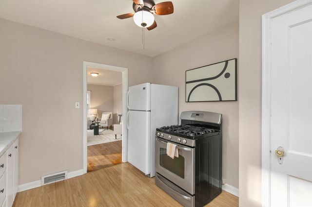 1734 45th Street, Des Moines, IA 50310