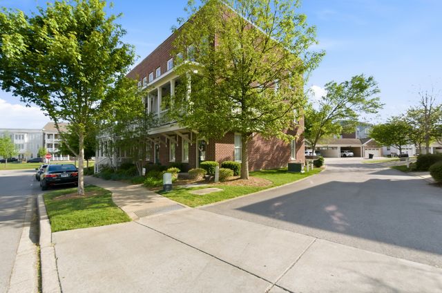 419 Henry Russell St, Franklin, TN 37064
