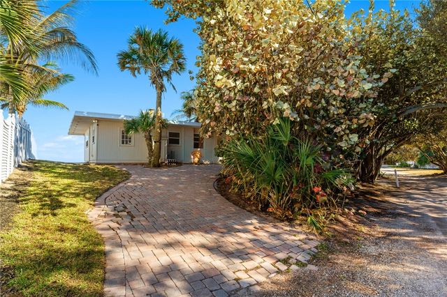 9556 Doubloon Drive, Vero Beach, FL 32963