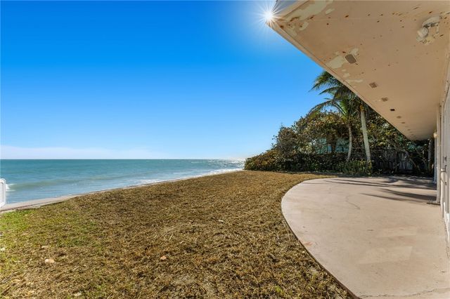 9556 Doubloon Drive, Vero Beach, FL 32963