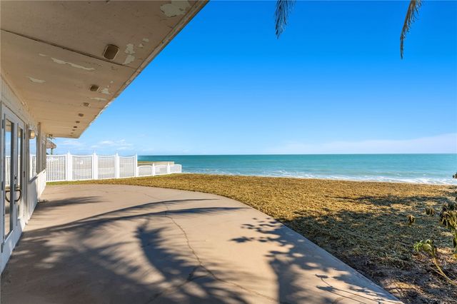 9556 Doubloon Drive, Vero Beach, FL 32963