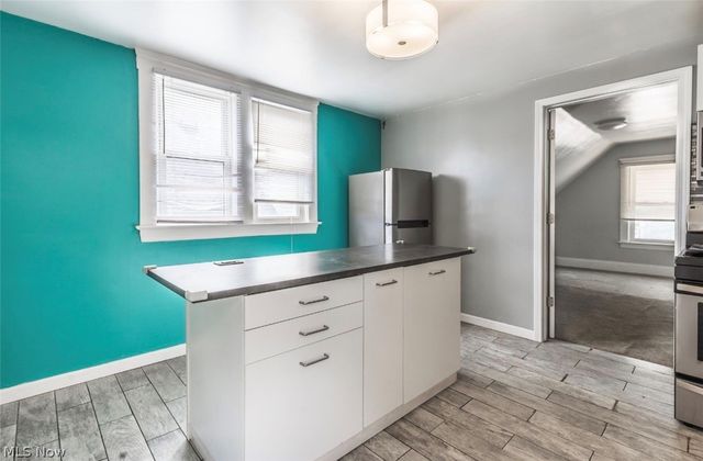 3577 W 46, Cleveland, OH 44102