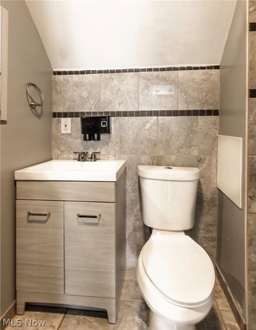 3577 W 46, Cleveland, OH 44102