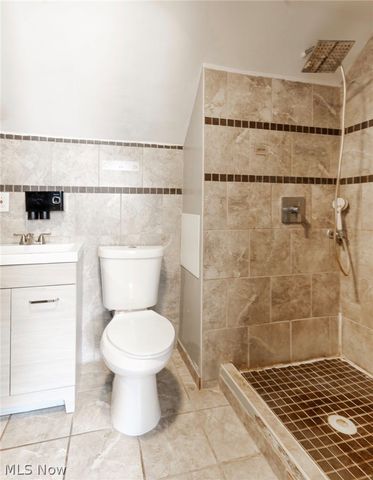 3577 W 46, Cleveland, OH 44102