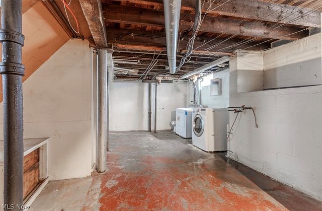 3577 W 46, Cleveland, OH 44102