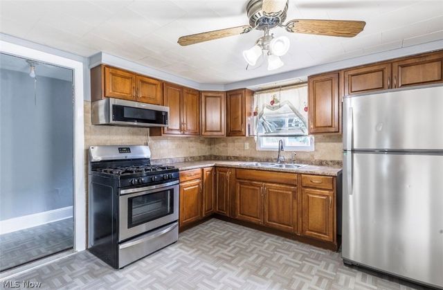 3577 W 46, Cleveland, OH 44102