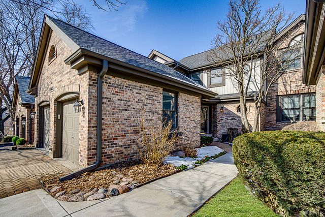 14303 CRYSTAL TREE Drive, Orland Park, IL 60462