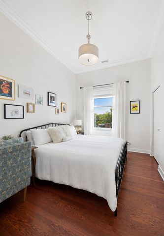 2212 W North Avenue 401, Chicago, IL 60647