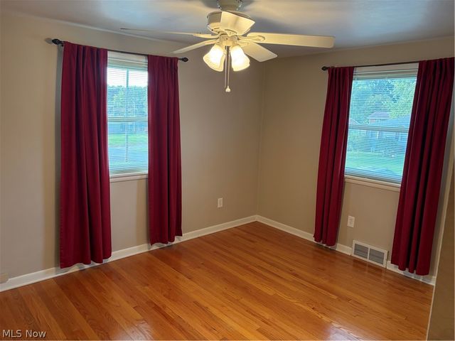 309 Bell Avenue, Columbiana, OH 44408