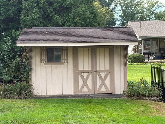 309 Bell Avenue, Columbiana, OH 44408