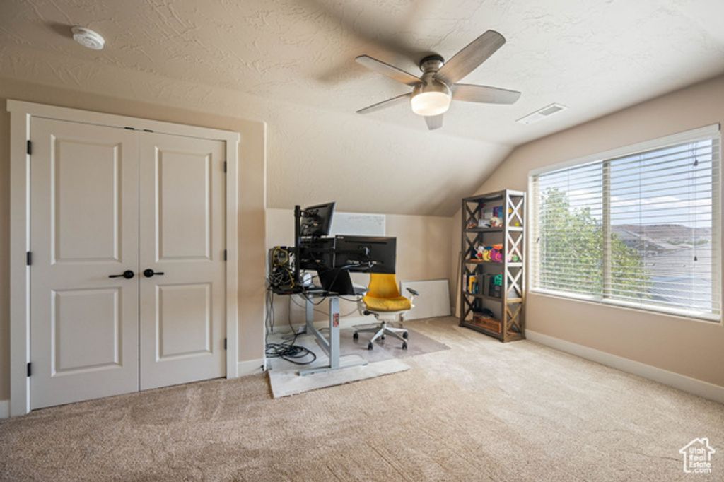 Image 37 of property listing at 2546 E 3000 CIR, St. George, UT 84790