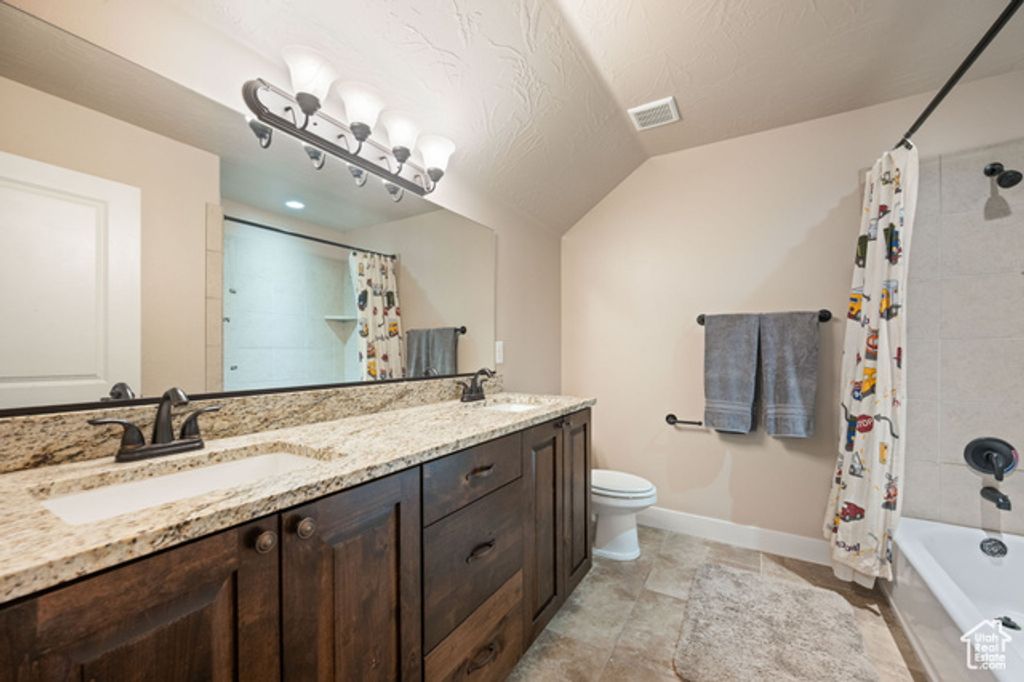 Image 39 of property listing at 2546 E 3000 CIR, St. George, UT 84790