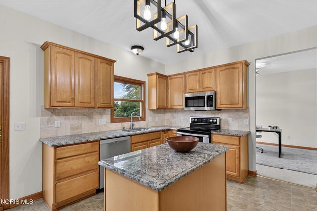 14511 Belmont Court, Perrysburg, OH 43551