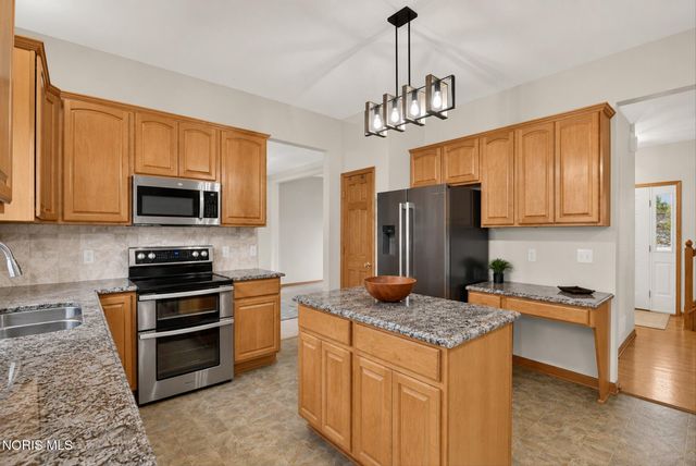 14511 Belmont Court, Perrysburg, OH 43551