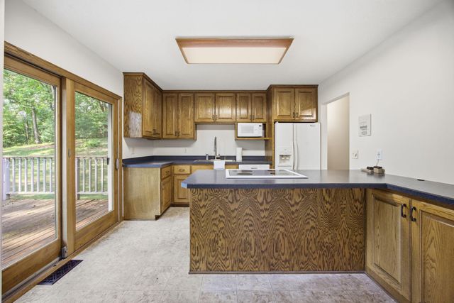 9765 261st Avenue NW, Zimmerman, MN 55398