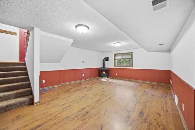 9765 261st Avenue NW, Zimmerman, MN 55398