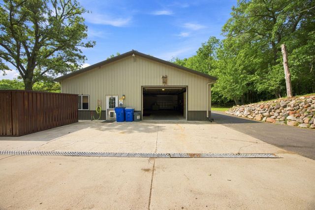 9765 261st Avenue NW, Zimmerman, MN 55398