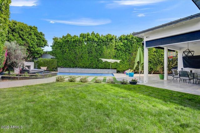 4528 N 39th Place, Phoenix, AZ 85018