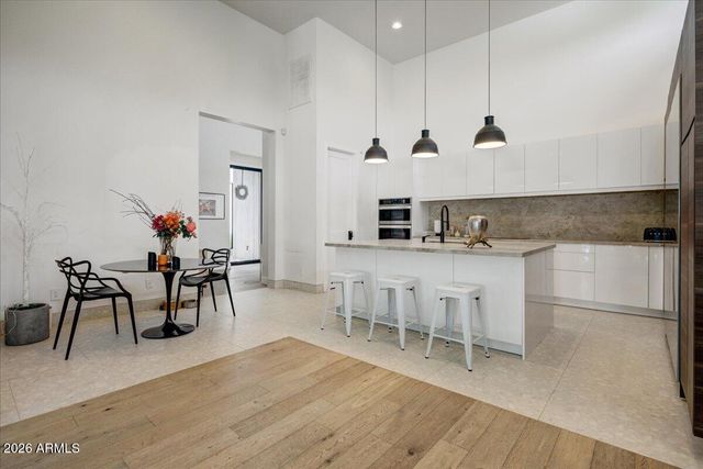 4528 N 39th Place, Phoenix, AZ 85018