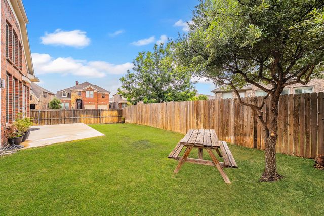 4032 Alpine Rose Court, Fort Worth, TX 76262