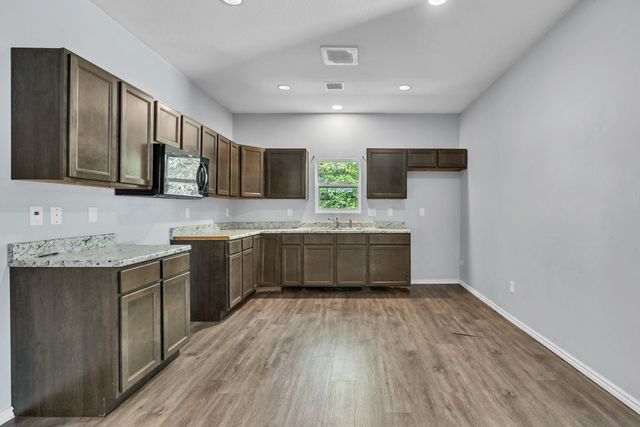 1143 N Estelle Ave., Wichita, KS 67214