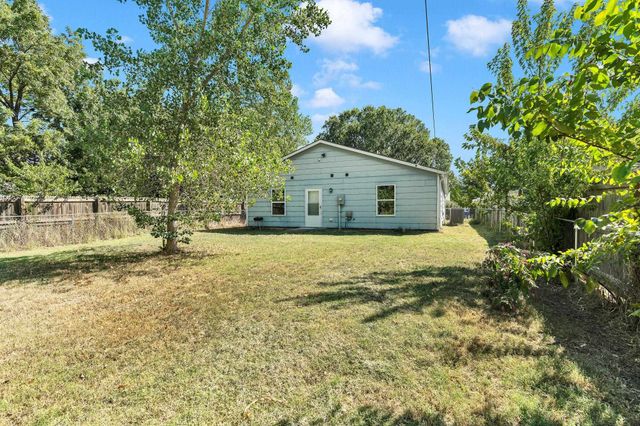1143 N Estelle Ave., Wichita, KS 67214