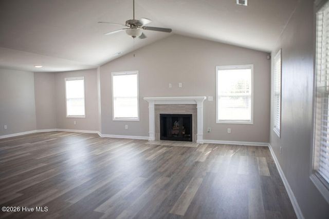 102 Michael Thomas Place, La Grange, NC 28551
