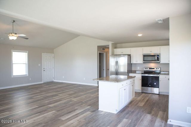 102 Michael Thomas Place, La Grange, NC 28551