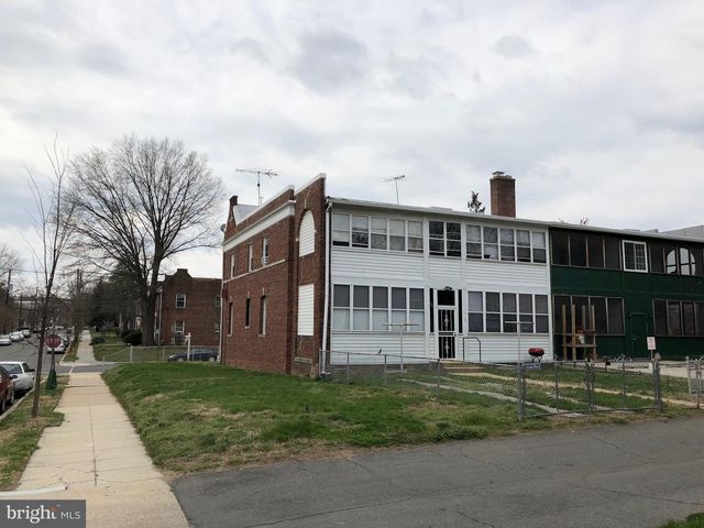 804 RANDOLPH ST NE, Washington, DC 20017