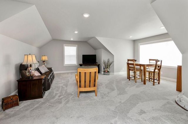 5716 Wildflower Drive S, Fargo, ND 58104