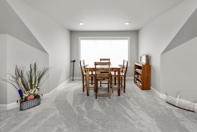 5716 Wildflower Drive S, Fargo, ND 58104
