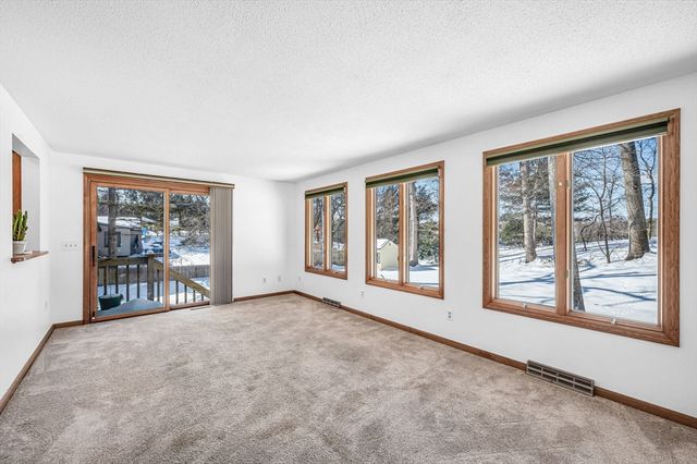 88 Basil Rd, Chicopee, MA 01020