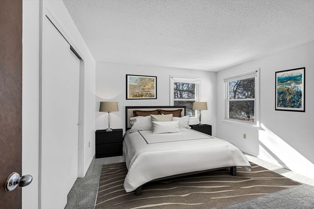 88 Basil Rd, Chicopee, MA 01020